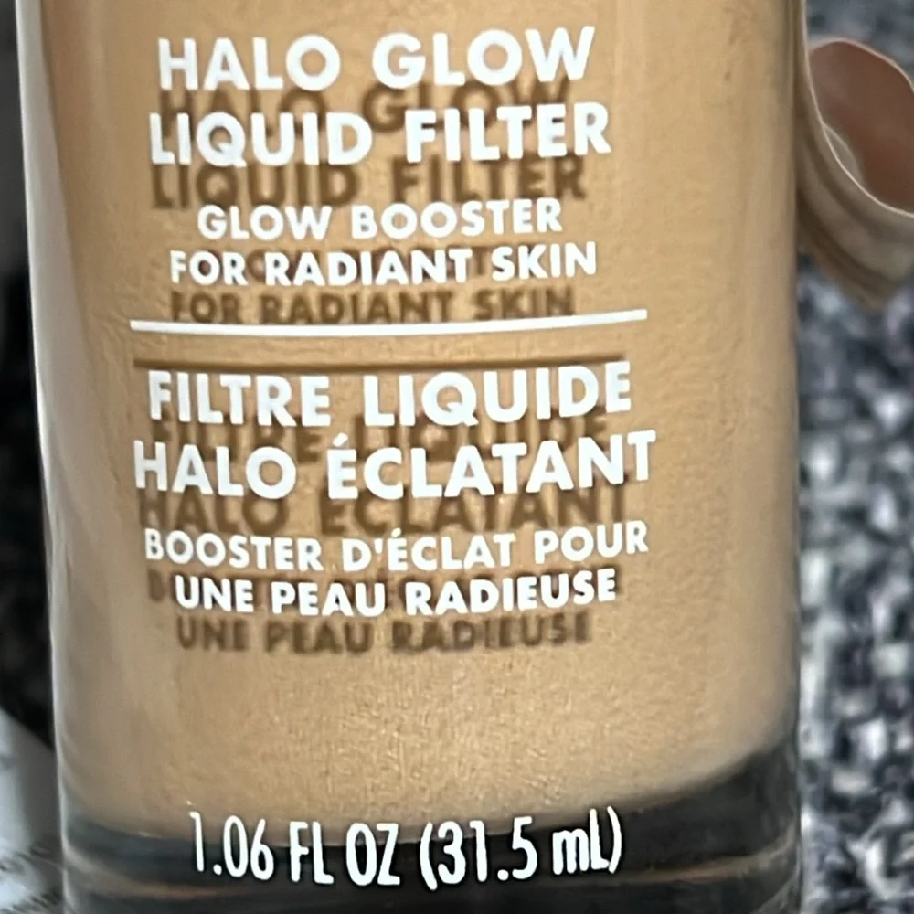 NWT ELF Hard Glow Liquid Filter- 2(Fair/Light)